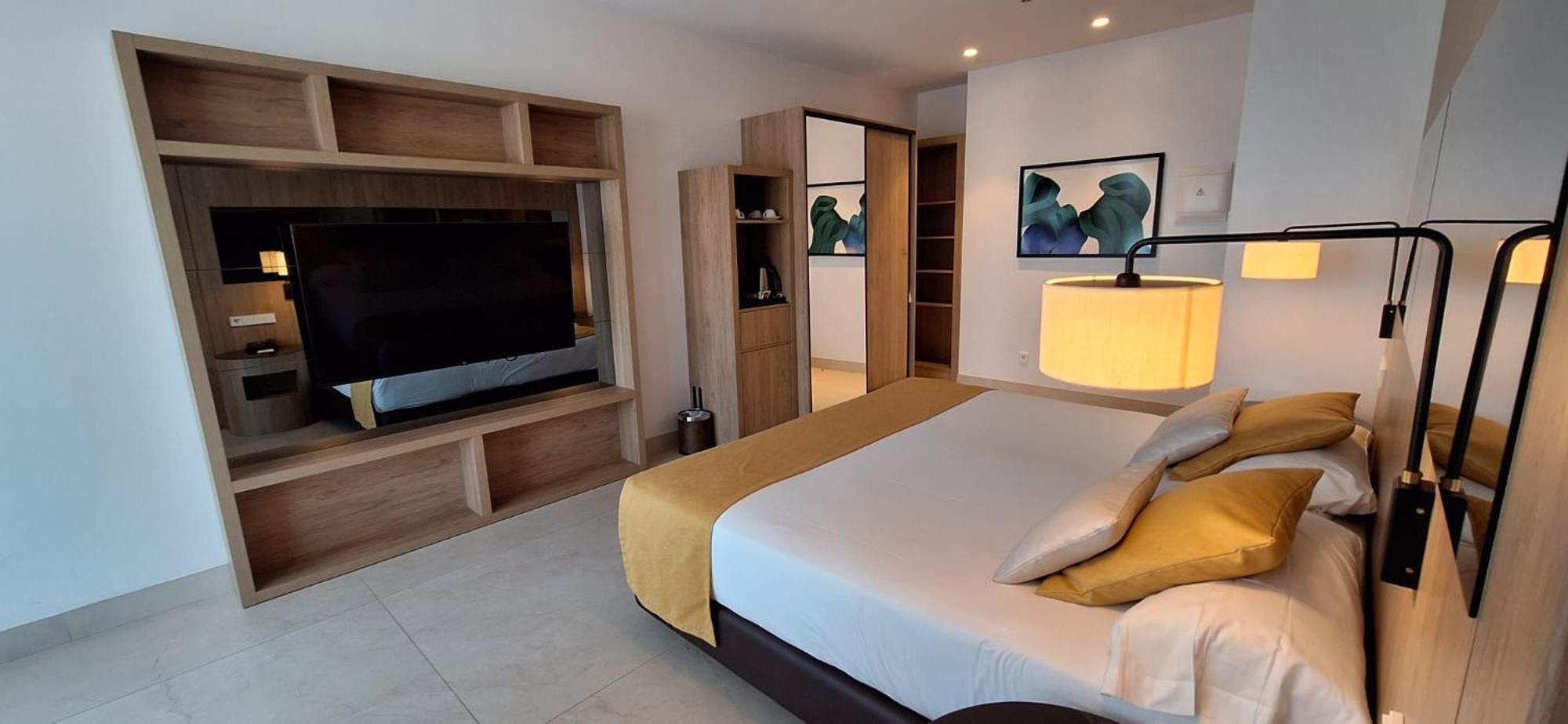 Hotel Gold Arcos 4 Sup - Built In May 2022 Benidorm Bagian luar foto